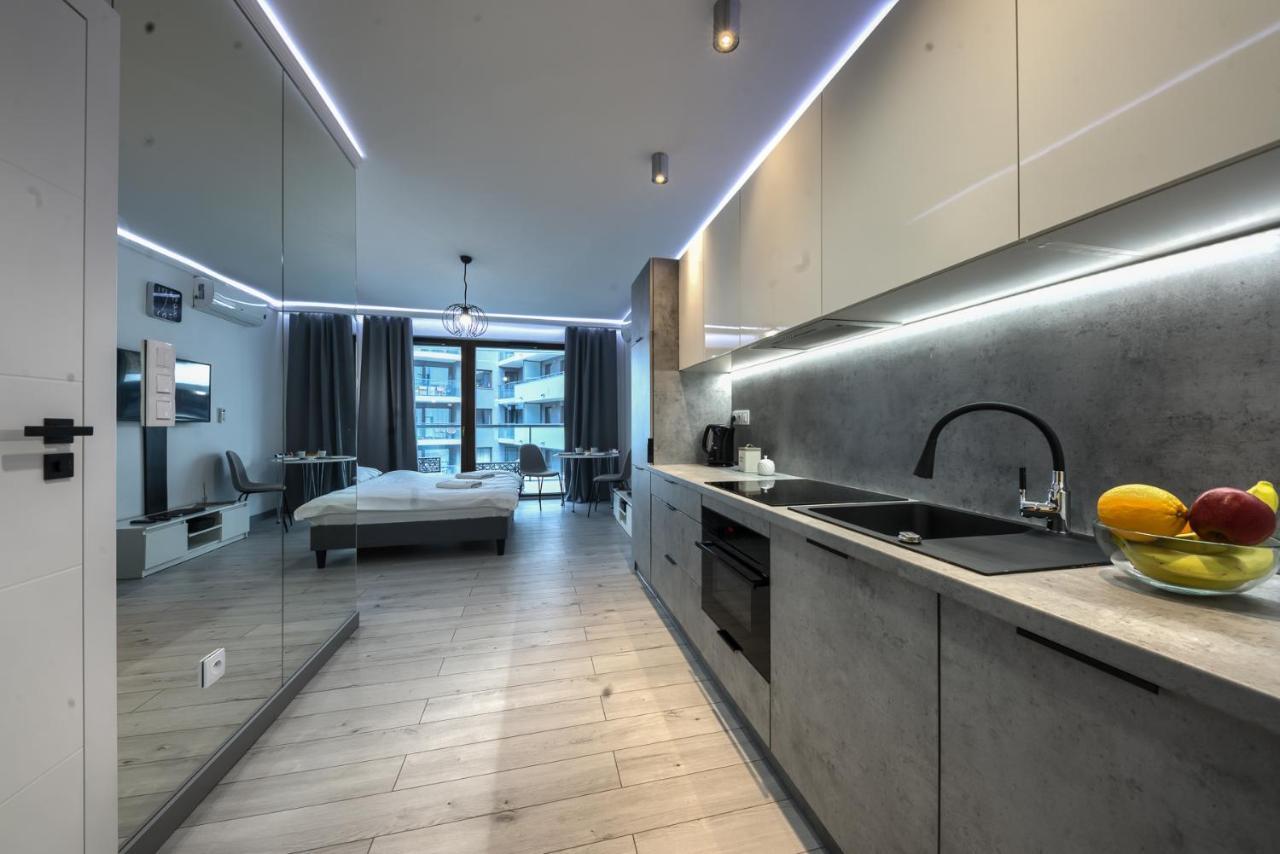Wola Luxury *
